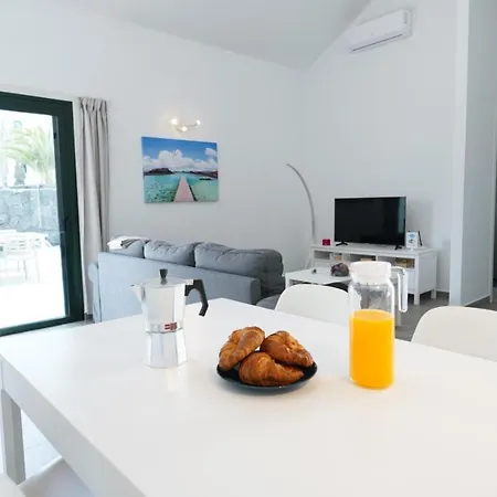 Casa Sea Front Villa *